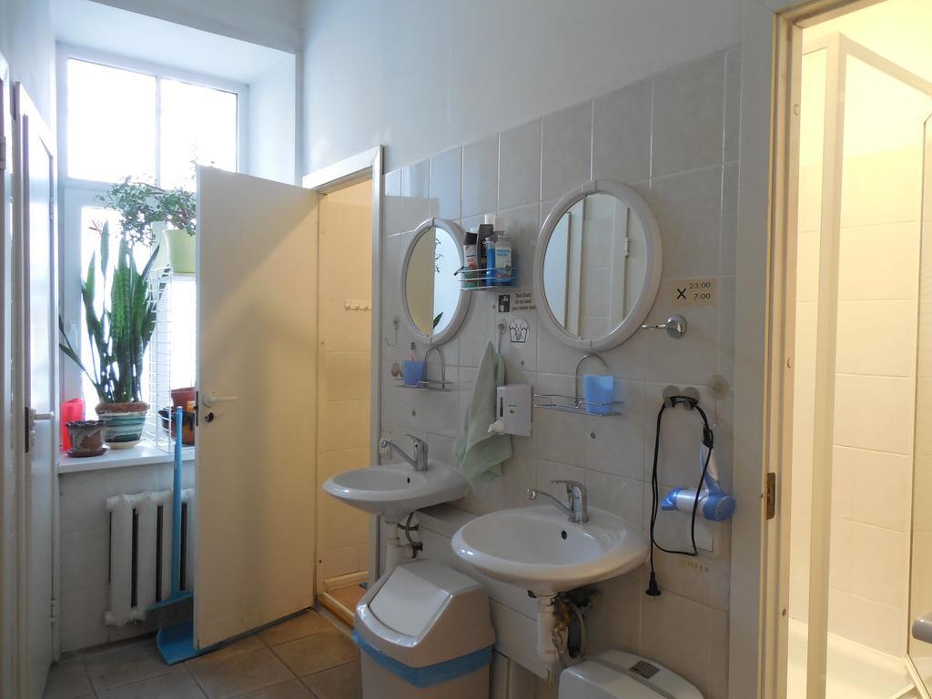 Elizabeth'S Yh Rooms Riga Buitenkant foto