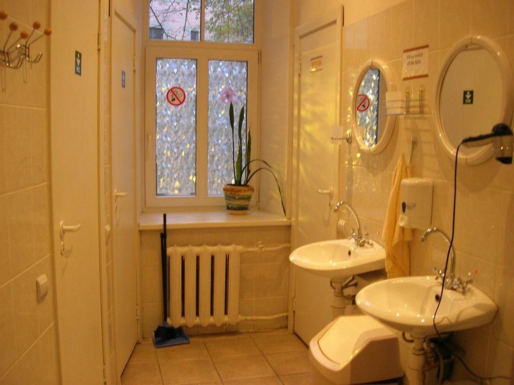 Elizabeth'S Yh Rooms Riga Buitenkant foto